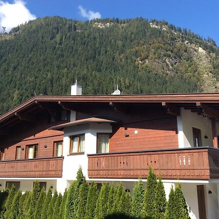 Zillertrollen Apartamento Mayrhofen Exterior foto